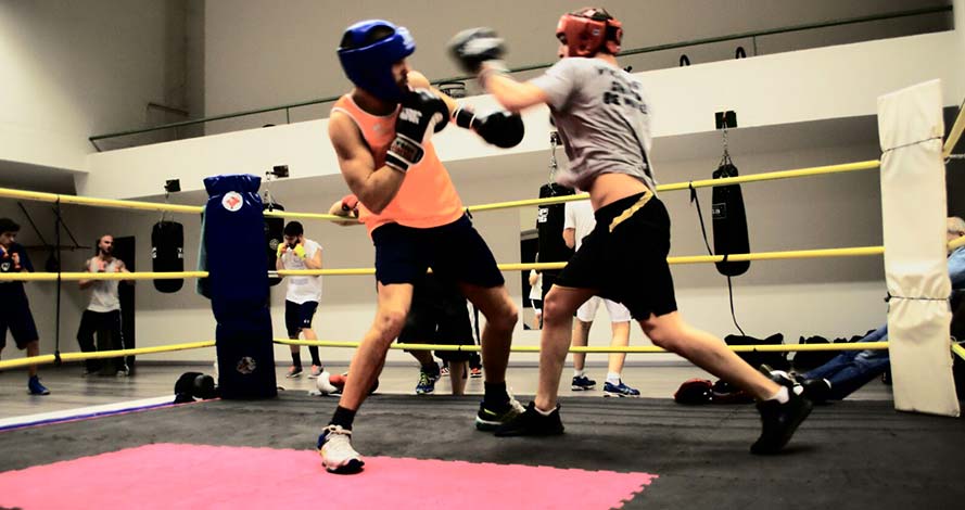 CORSO BOXE AGONISTI